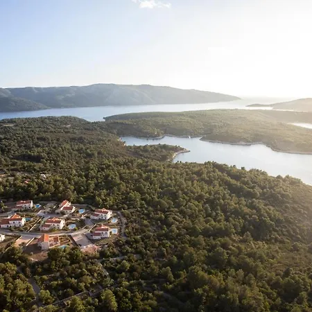 Nella Hvar Villa *