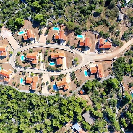 Nella Hvar Rudina