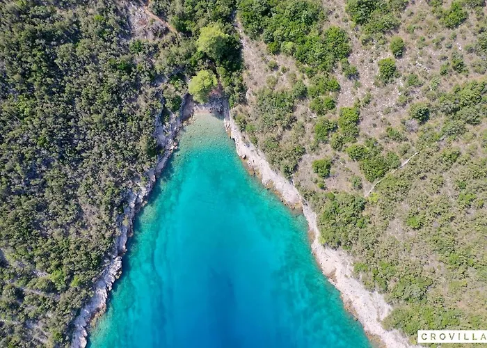 Nella Hvar Rudina